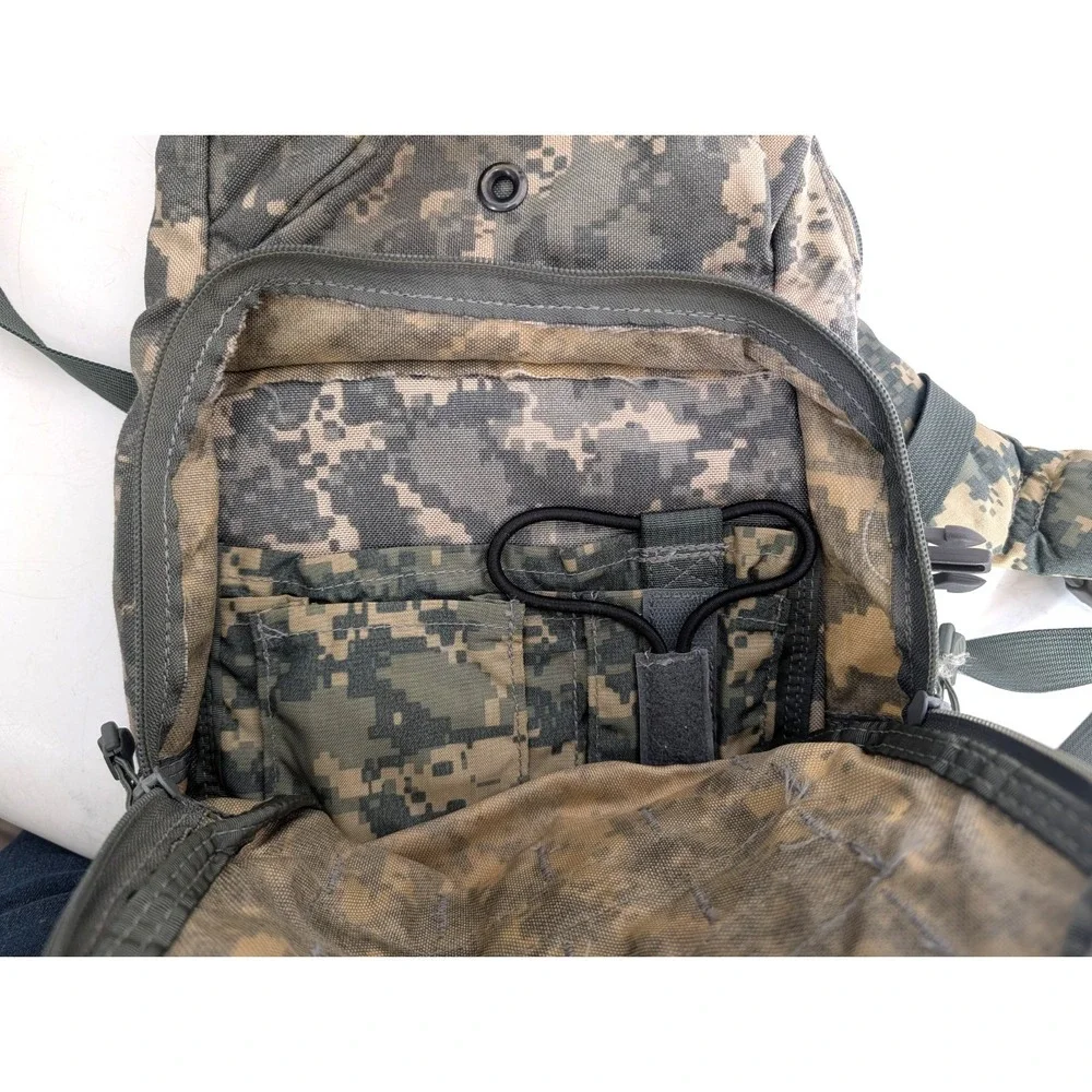 US Military MOLLE II Hydration Backpack - Padded back pack